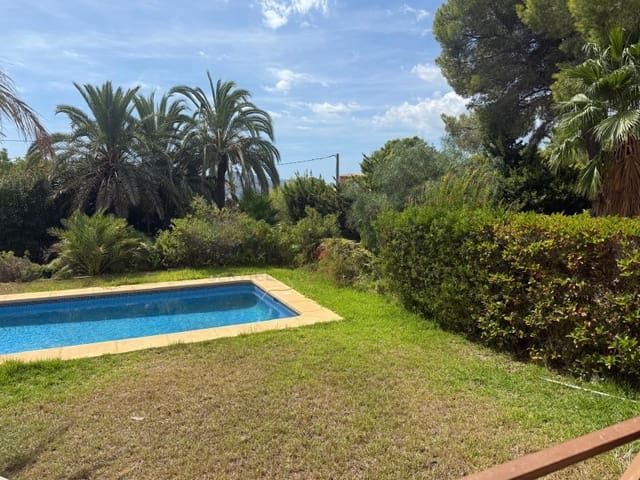 Villa for sale in Altea la Vella, Altea with pool - € 1,200,000 (Ref: 10020386)