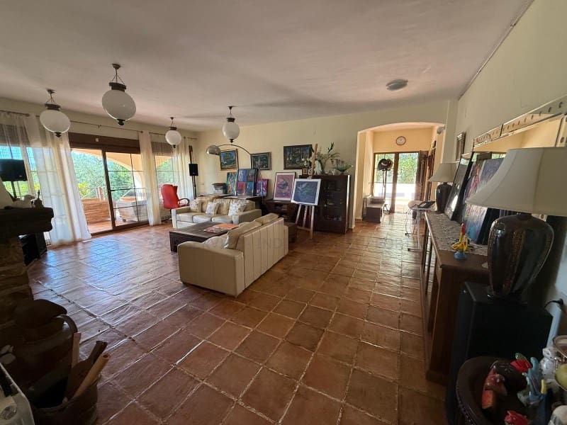 Villa for sale in Altea la Vella with pool - € 1,200,000 (Ref: 10020386)
