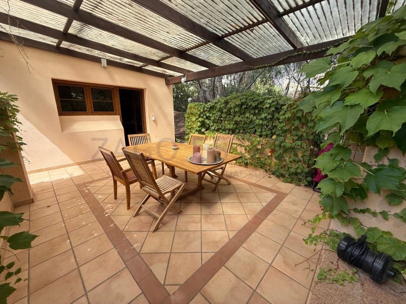 Villa for sale in Altea la Vella with pool - € 1,200,000 (Ref: 10020386)
