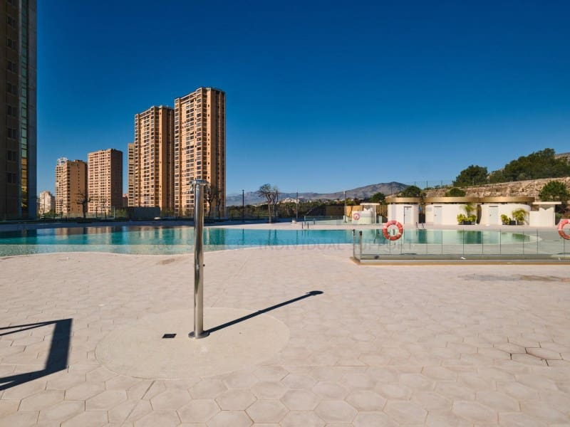 2 quarto Apartamento para venda em Benidorm com piscina garagem - 689 000 € (Ref: 10020388)