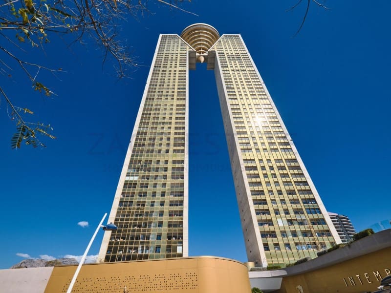 2 quarto Apartamento para venda em Benidorm com piscina garagem - 689 000 € (Ref: 10020388)