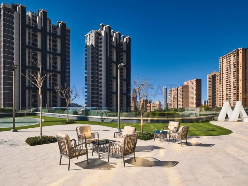 2 quarto Apartamento para venda em Benidorm com piscina garagem - 689 000 € (Ref: 10020388)