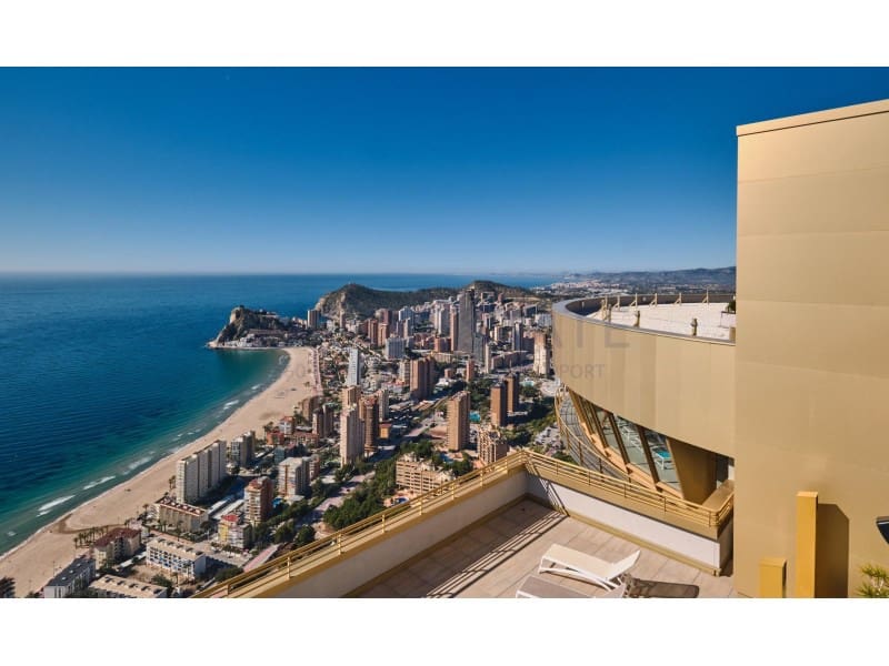 2 quarto Apartamento para venda em Benidorm com piscina garagem - 689 000 € (Ref: 10020388)