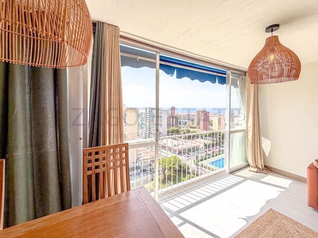 2 makuuhuone Asunto myytävänä paikassa Juzgados - Plaza de Toros, Benidorm mukana uima-altaan - 239 900 € (Ref: 10026976)