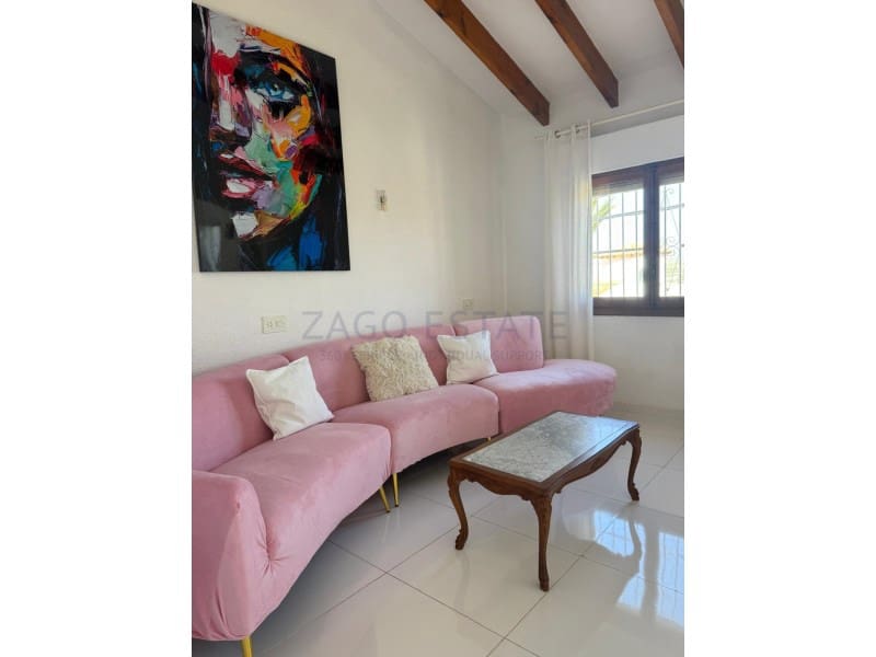 3 slaapkamer Halfvrijstaande villa te huur in Albir met zwembad garage - € 1.800 (Ref: 10067679)