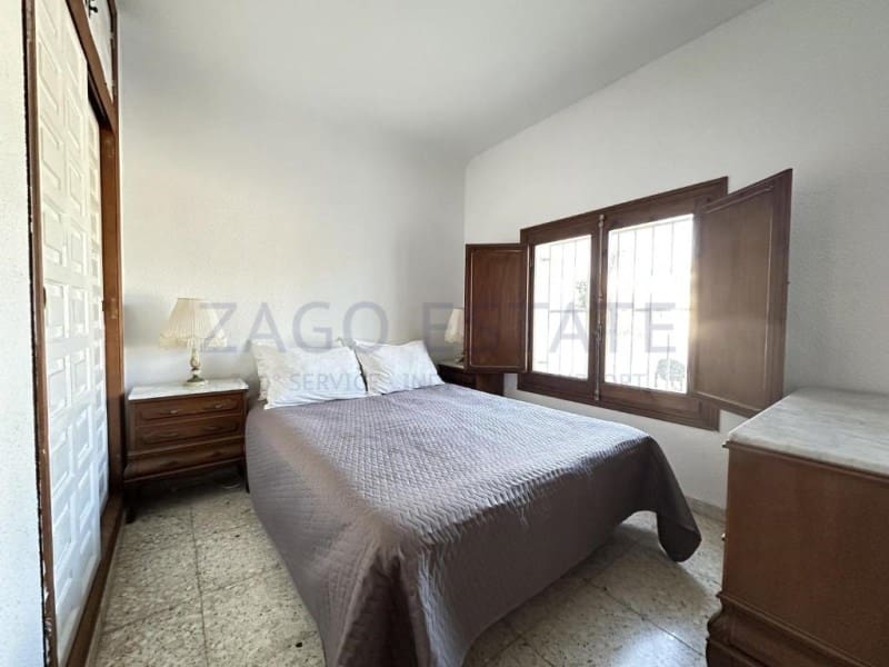 3 slaapkamer Halfvrijstaande villa te huur in Albir met zwembad garage - € 1.800 (Ref: 10067679)