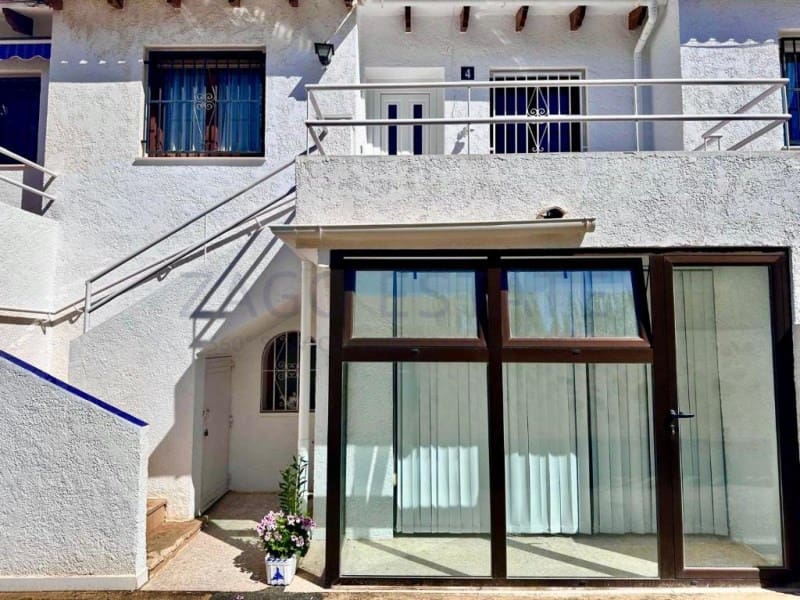 3 slaapkamer Halfvrijstaande villa te huur in Albir met zwembad garage - € 1.800 (Ref: 10067679)