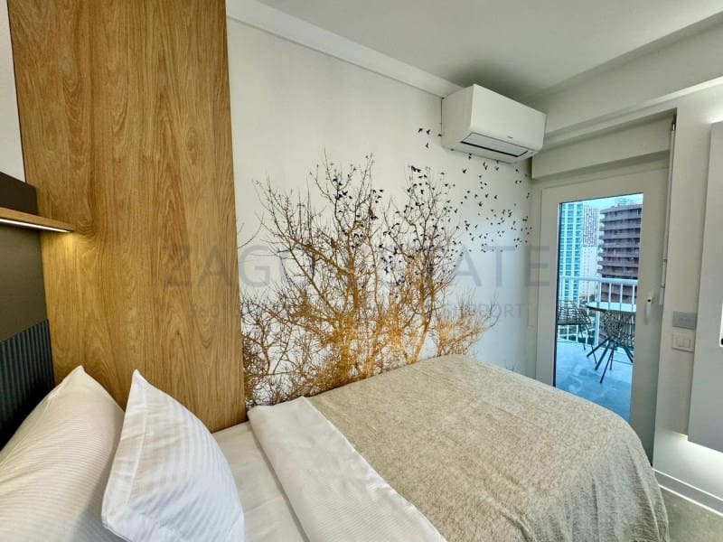 2 soverom Leilighet til leie i Benidorm med garasje - € 1 500 (Ref: 10119032)