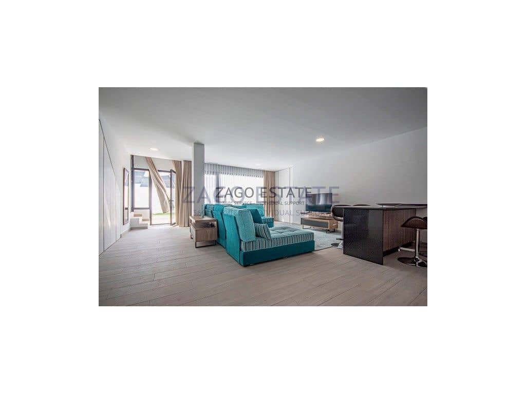 4 bedroom Villa for sale in Finestrat with garage - € 890,000 (Ref: 9468706)