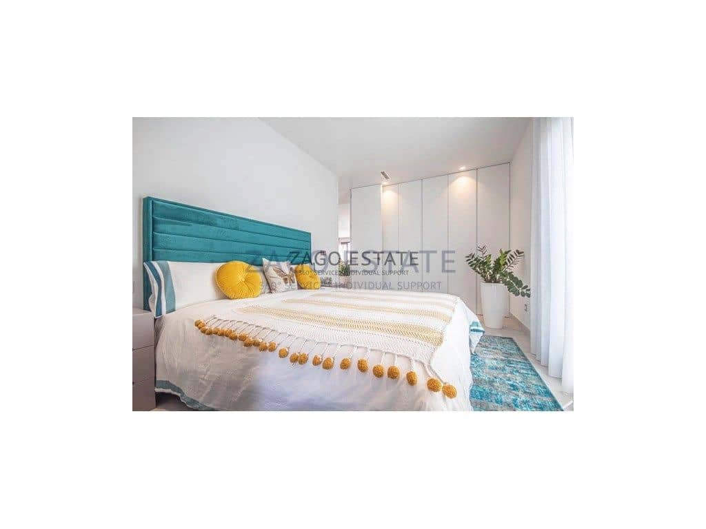 4 bedroom Villa for sale in Finestrat with garage - € 890,000 (Ref: 9468706)