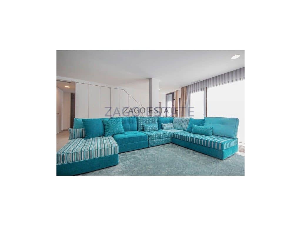 4 bedroom Villa for sale in Finestrat with garage - € 890,000 (Ref: 9468706)