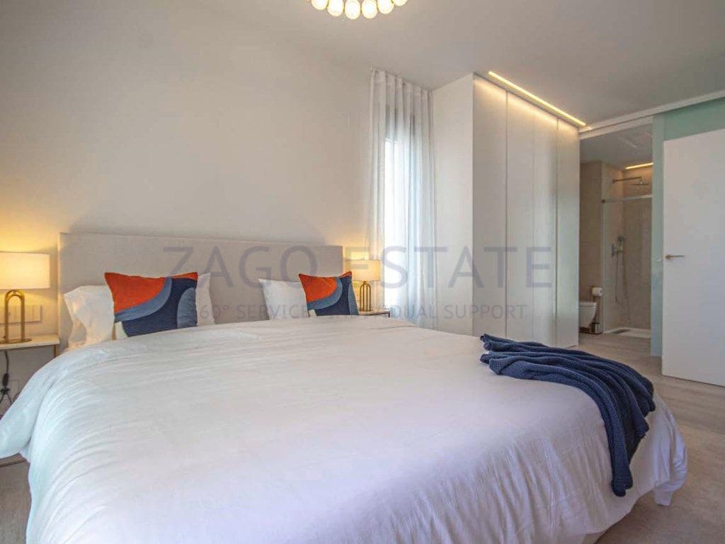 4 bedroom Villa for sale in Finestrat - € 950,000 (Ref: 9468707)