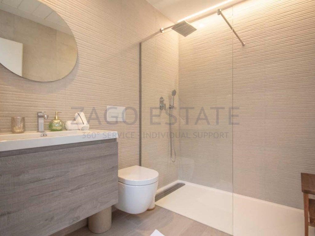 4 bedroom Villa for sale in Finestrat - € 950,000 (Ref: 9468707)