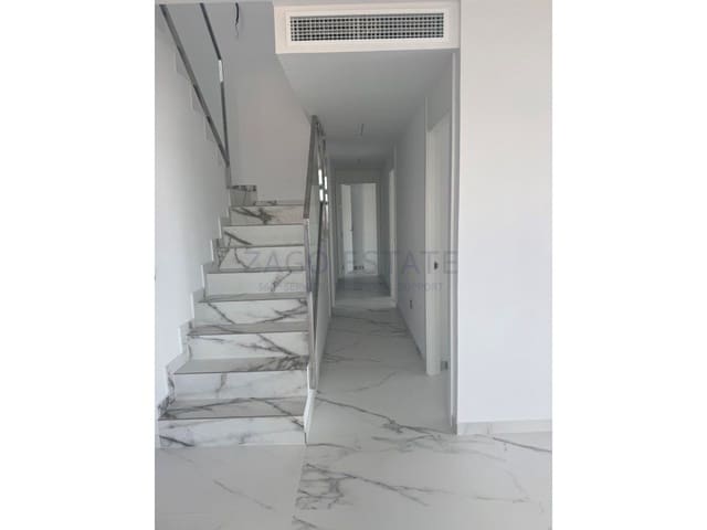 3 sypialnia Penthouse na sprzedaż w Via Parque, Benidorm z garażem - 800 000 € (Ref: 9468715)