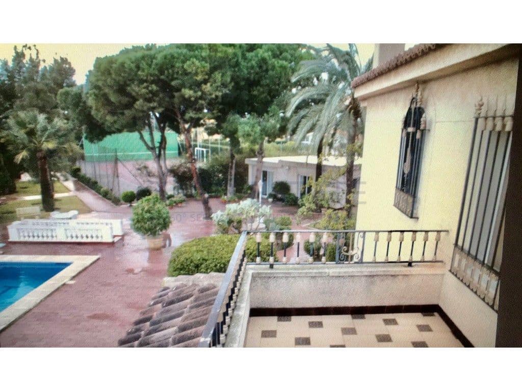 Finca/Casa Rural de 6 habitaciones en Elche / Elx en venta con garaje - 950.000 € (Ref: 9468720)