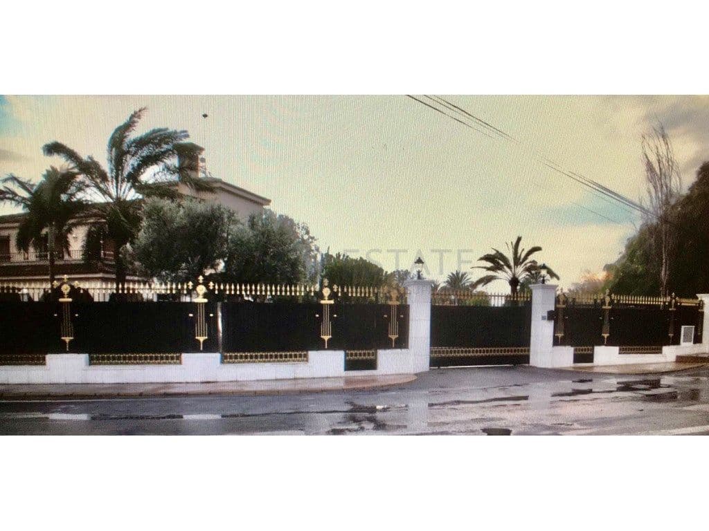 Finca/Casa Rural de 6 habitaciones en Elche / Elx en venta con garaje - 950.000 € (Ref: 9468720)