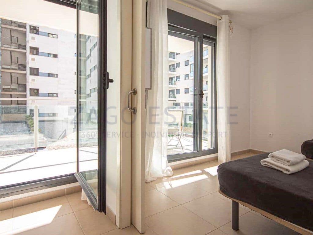 2 bedroom Apartment for rent in La Villajoyosa / Vila Joiosa with garage - € 1,450 (Ref: 9468723)