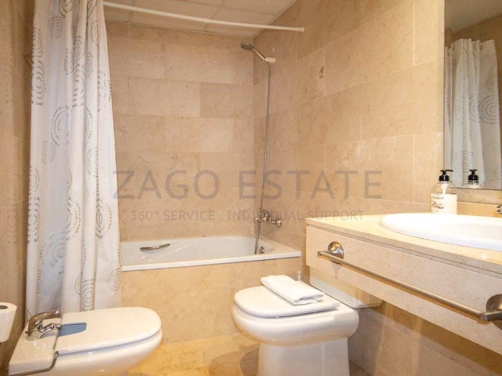 2 bedroom Apartment for rent in La Villajoyosa / Vila Joiosa with garage - € 1,450 (Ref: 9468723)