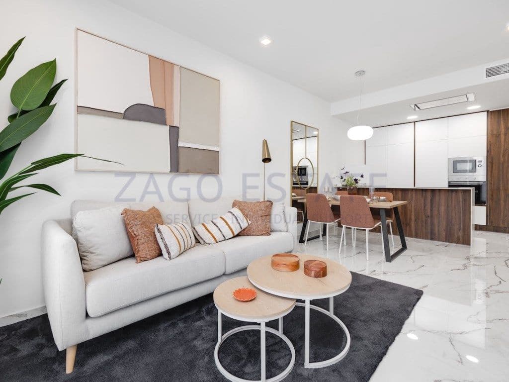 2 makuuhuone Huoneisto myytävänä paikassa Torrevieja mukana 
autotalli - 244 000 € (Ref: 9468726)