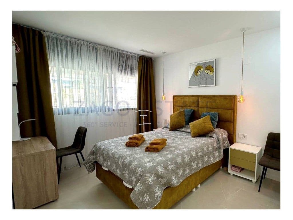 2 bedroom Apartment for sale in Finestrat with garage - € 419,000 (Ref: 9468730)