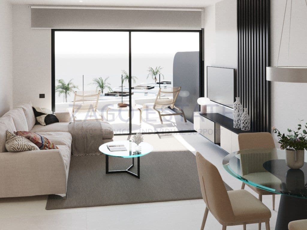 2 bedroom Apartment for sale in Los Alcazares with pool - € 289,000 (Ref: 9468736)