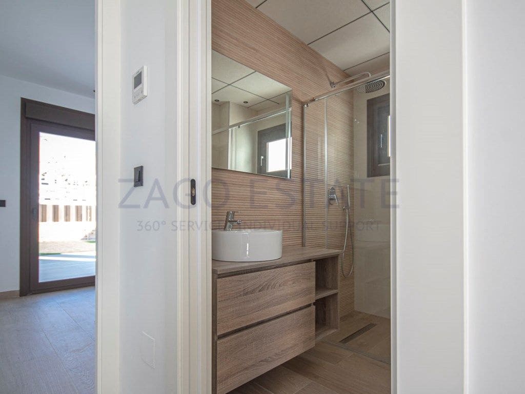 3 bedroom Villa for sale in Finestrat with garage - € 785,000 (Ref: 9468738)