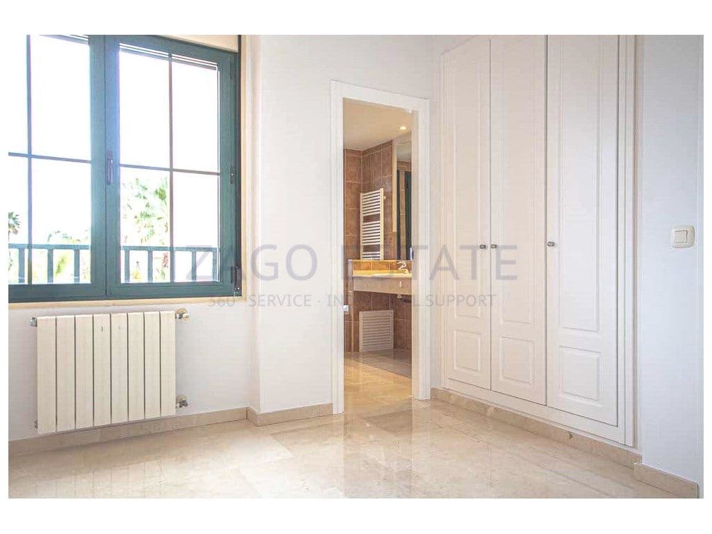 2 bedroom Flat for sale in Finestrat with garage - € 395,000 (Ref: 9468739)