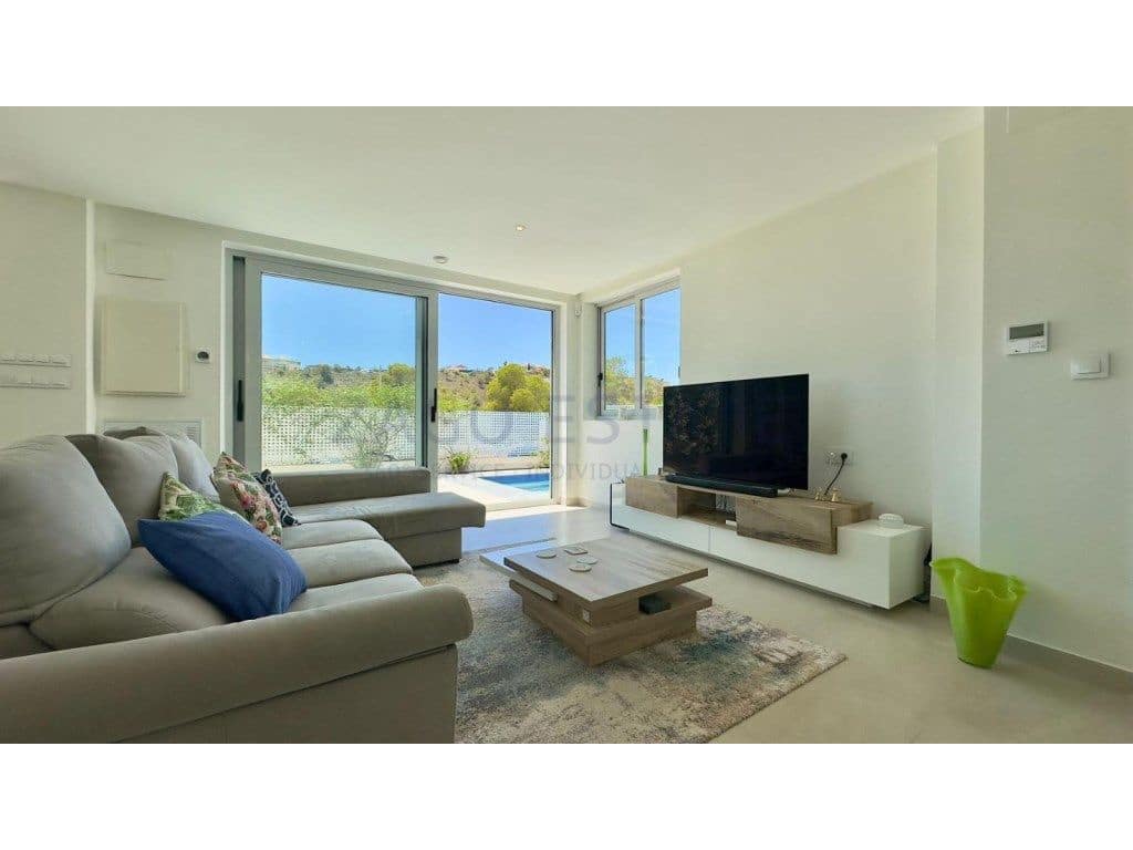 3 bedroom Villa for sale in Finestrat with pool garage - € 635,000 (Ref: 9468741)