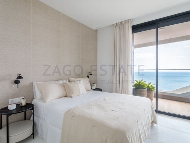 2 soveværelse Lejlighed til salg i Playa Poniente, Benidorm med garage - € 655.000 (Ref: 9468745)