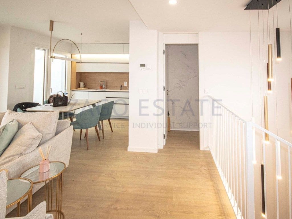 4 Zimmer Reihenhaus zu verkaufen in La Nucia mit Garage - 449.000 € (Ref: 9468754)