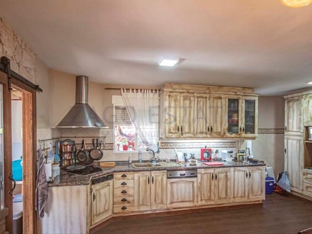 4 sypialnia Willa na sprzedaż w La Nucia Pueblo  , La Nucia z garażem - 490 000 € (Ref: 9468757)