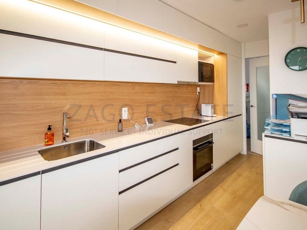 Casa de 4 habitaciones en La Nucia en venta con garaje - 517.000 € (Ref: 9468767)