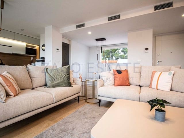 Casa de 4 habitaciones en Barranco Hondo - Varadero  , La Nucia en venta con garaje - 517.000 € (Ref: 9468767)