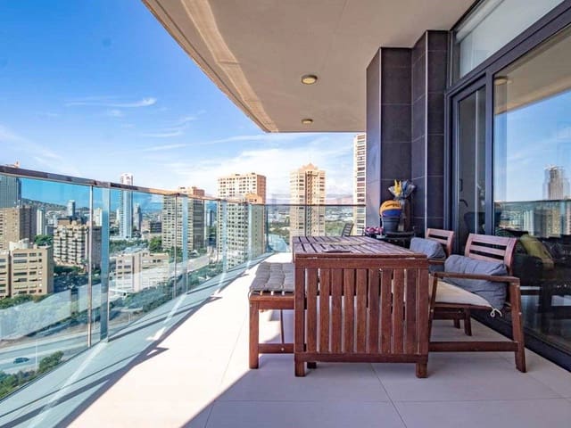 3 sypialnia Mieszkanie do wynajęcia w Playa Poniente, Benidorm z garażem - 2 900 € (Ref: 9525265)