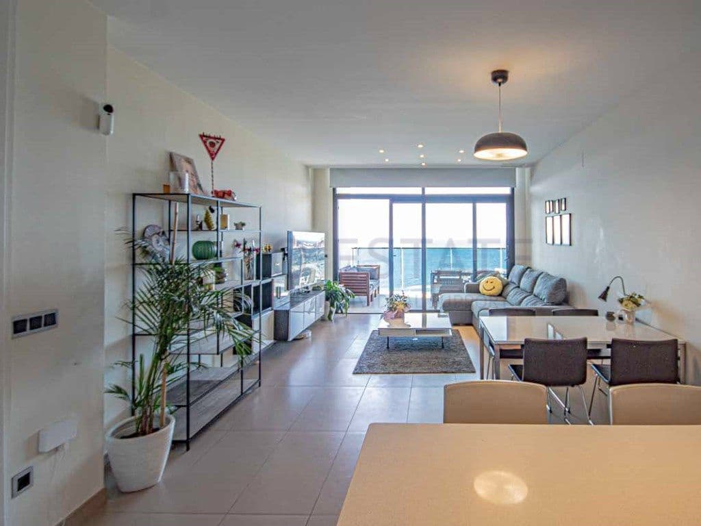 3 sypialnia Mieszkanie do wynajęcia w Benidorm z garażem - 2 900 € (Ref: 9525265)