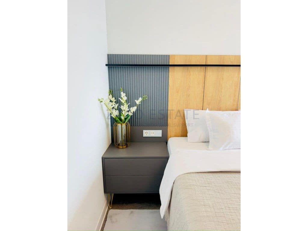 3 bedroom Flat for rent in Benidorm with garage - € 2,800 (Ref: 9542638)