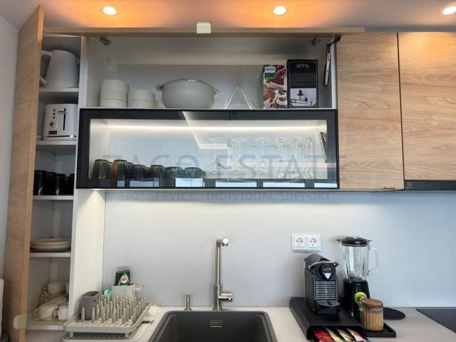 3 soveværelse Lejlighed til leje i Playa Levante, Benidorm med garage - € 2.800 (Ref: 9542638)