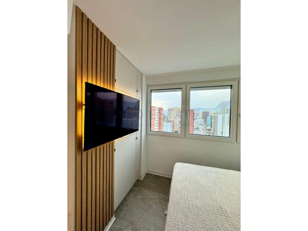 2 bedroom Flat for rent in Benidorm - € 1,500 (Ref: 9542639)