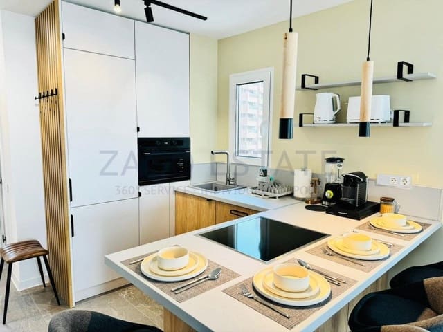 2 soveværelse Lejlighed til leje i Rincón Alto, Benidorm med garage - € 1.500 (Ref: 9542640)