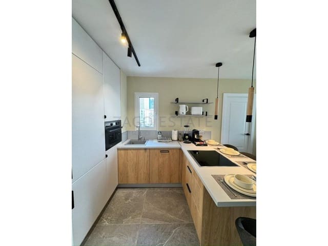 2 soveværelse Lejlighed til leje i Rincón Alto, Benidorm med garage - € 1.500 (Ref: 9542640)