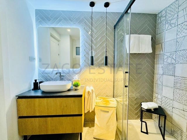 2 soveværelse Lejlighed til leje i Rincón Alto, Benidorm med garage - € 1.500 (Ref: 9542640)