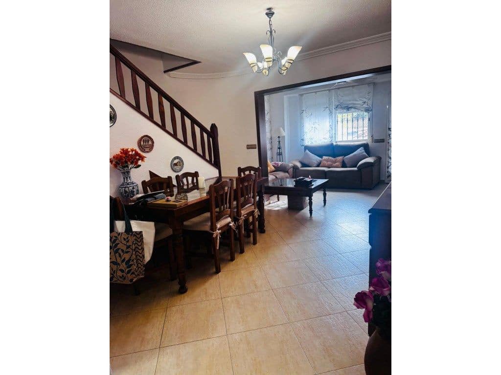 4 sypialnia Dom blizniak do wynajęcia w La Nucia - 1 600 € (Ref: 9566200)