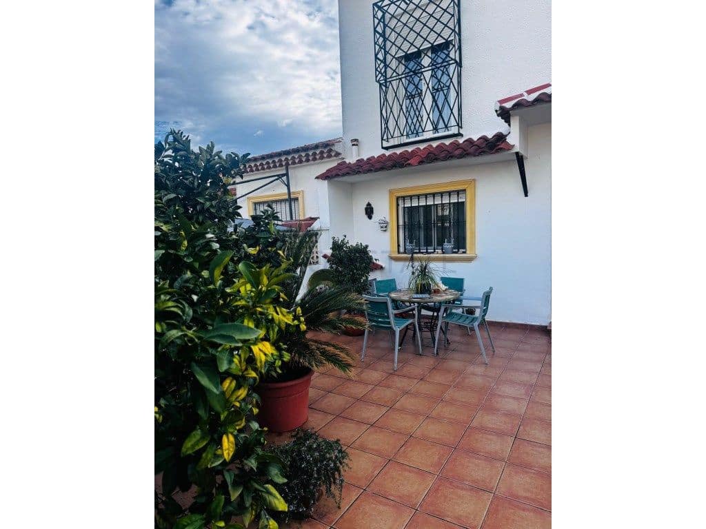 4 sypialnia Dom blizniak do wynajęcia w La Nucia - 1 600 € (Ref: 9566200)