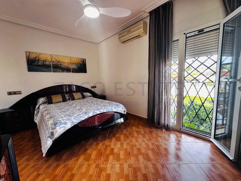 4 sypialnia Dom blizniak do wynajęcia w La Nucia - 1 600 € (Ref: 9566200)