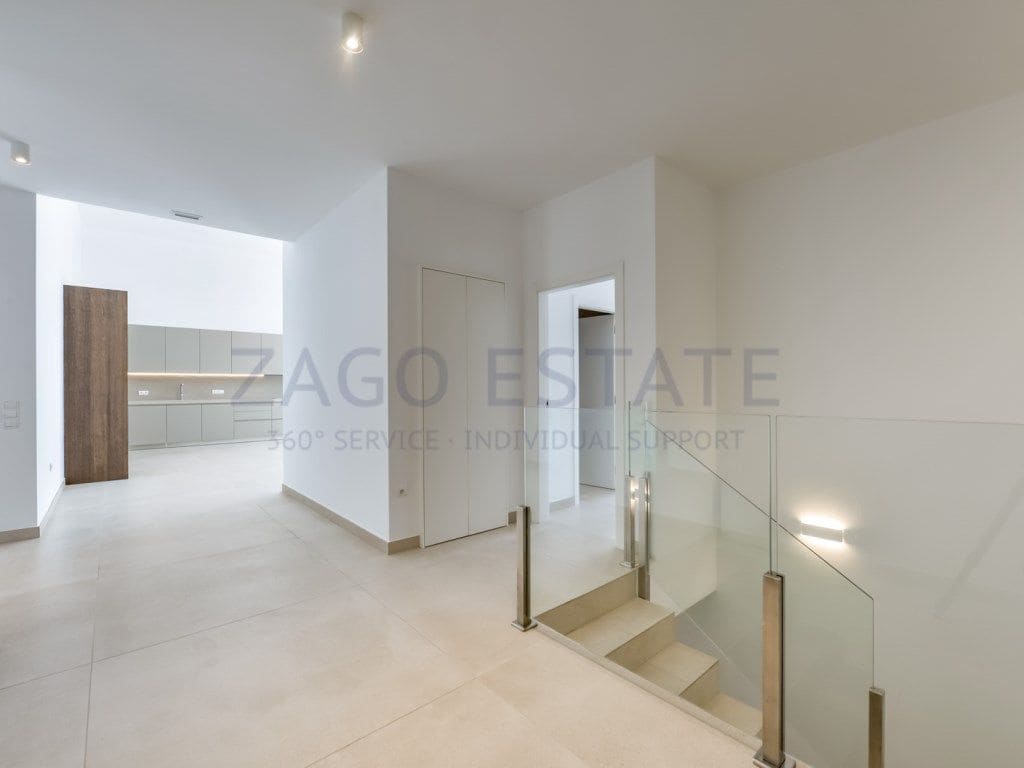 6 soveværelse Villa til salg i Finestrat med swimmingpool garage - € 1.200.000 (Ref: 9574588)