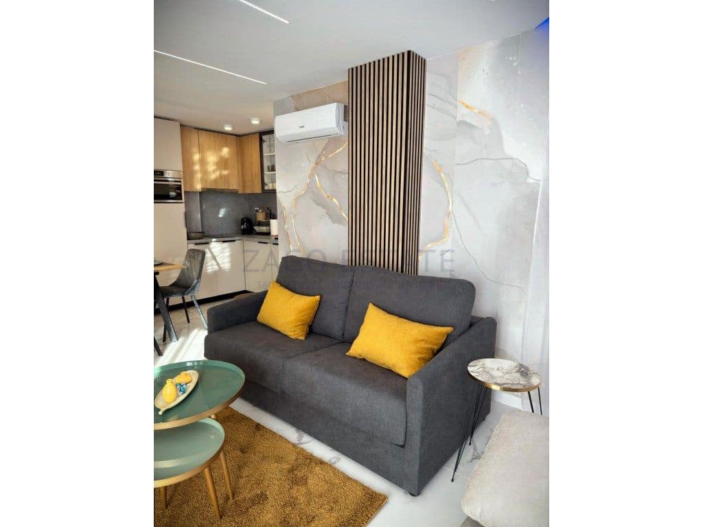 2 sovrum Lägenhet att hyra i Benidorm med garage - 1 500 € (Ref: 9596529)