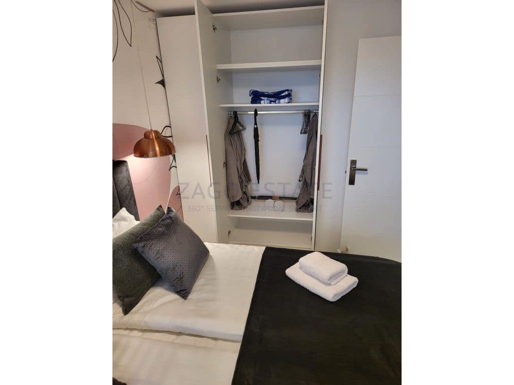 2 sovrum Lägenhet att hyra i Benidorm med garage - 1 500 € (Ref: 9596529)