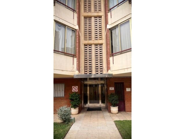 2 quarto Apartamento para arrendar em Rincón Alto, Benidorm com garagem - 1 500 € (Ref: 9596529)