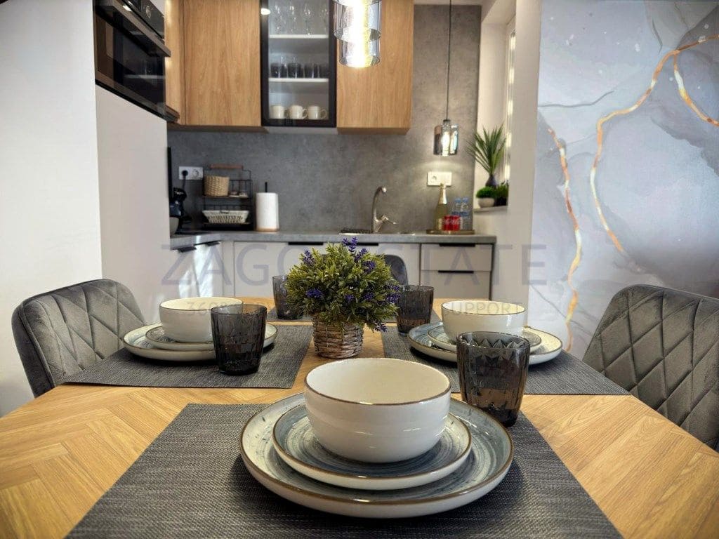 2 sovrum Lägenhet att hyra i Benidorm med garage - 1 500 € (Ref: 9596529)