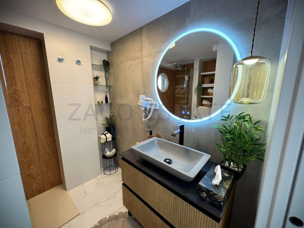 1 makuuhuone Asunto vuokrattavana paikassa Benidorm - 1 200 € (Ref: 9603002)